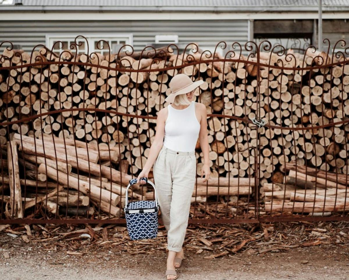 Girl on AmazingCo Mystery Picnic