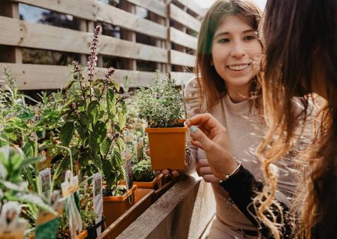 Friends on AmazingCo Farmgate Experience