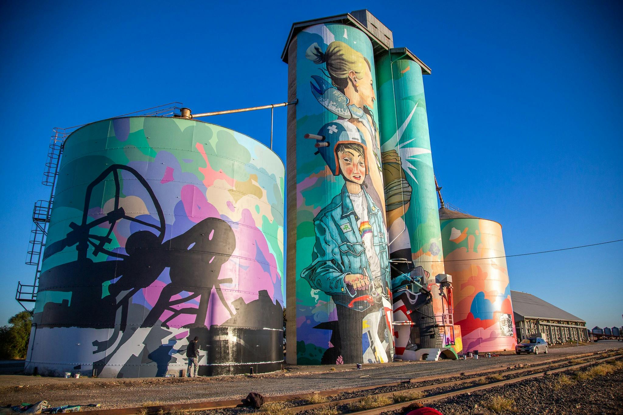 Albacutya Silo Art closer view