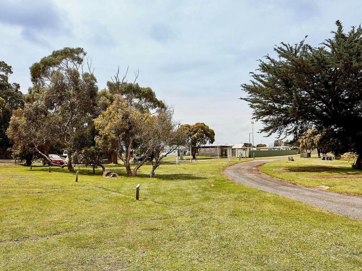 Apollo Bay camp sites