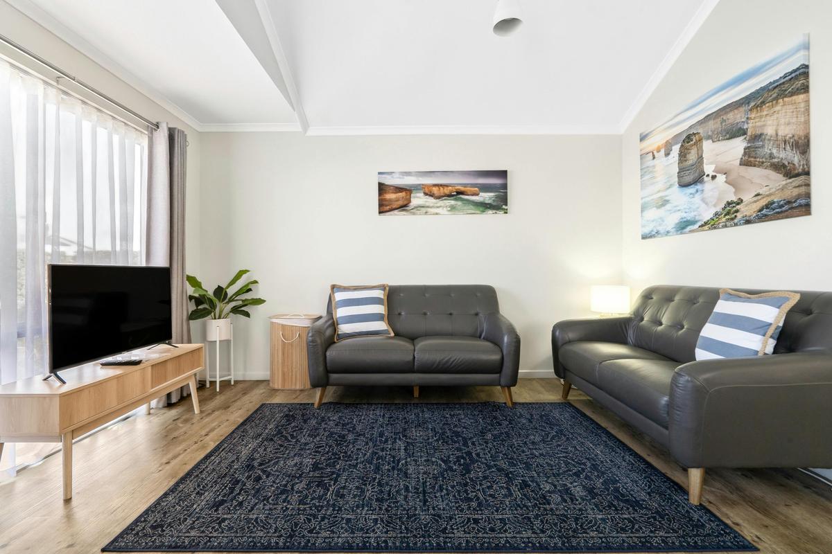 Two Bedroom Garden Apartment