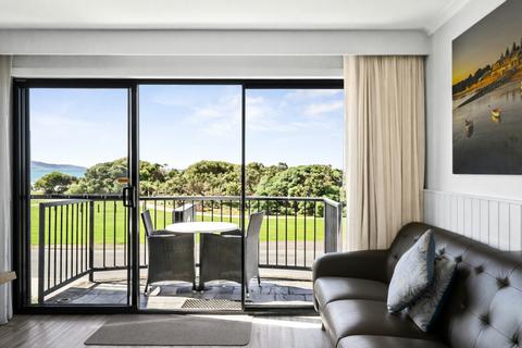 Two Bedroom Ocean View Apartment