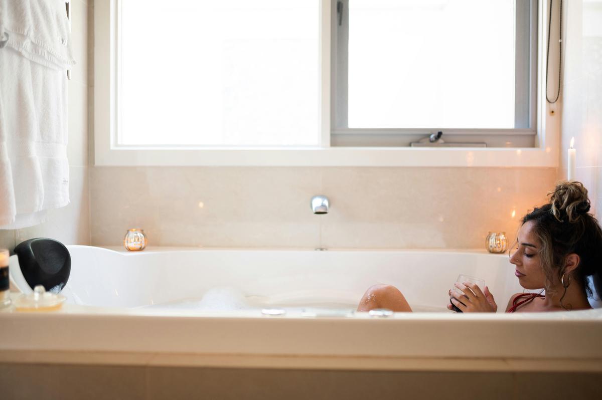 Villa double spa bath