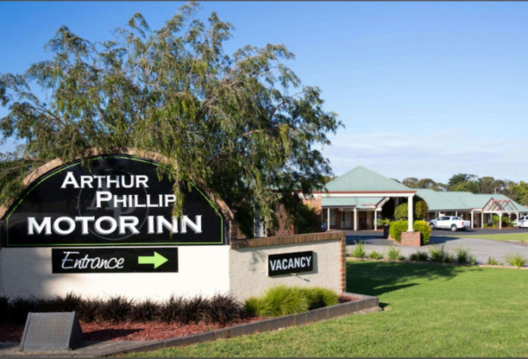 Arthur Phillip Motor Inn