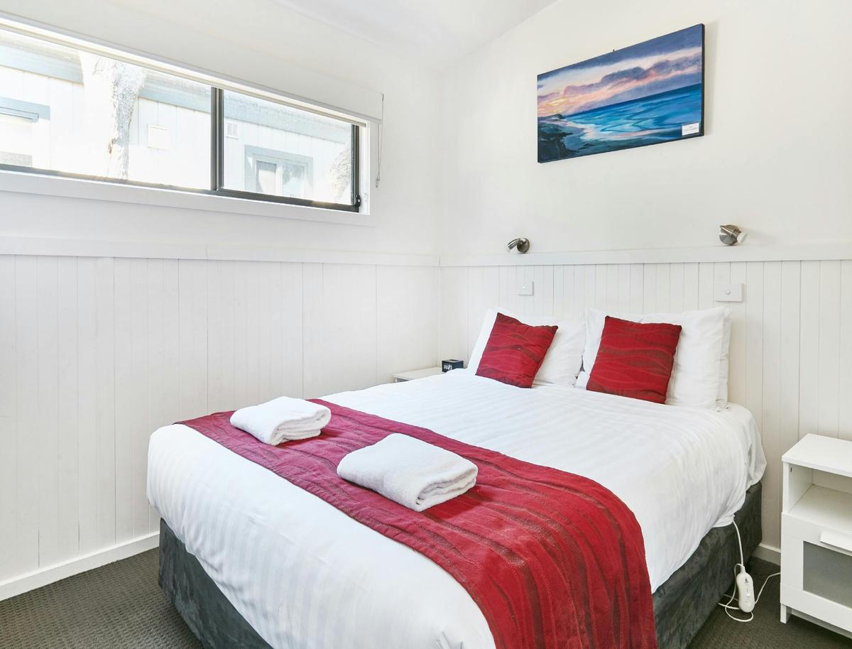 Deluxe Holiday Cabin