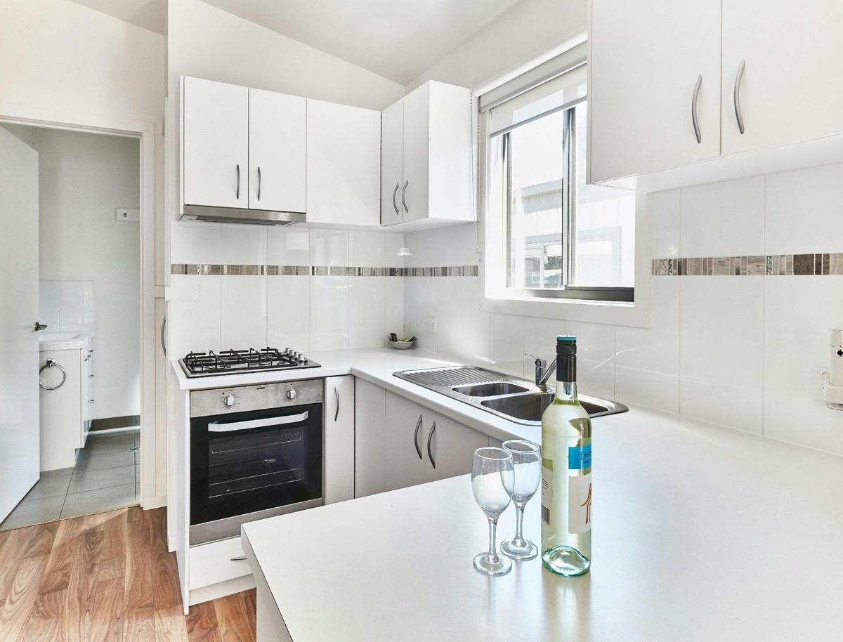 Deluxe Holiday Cabin