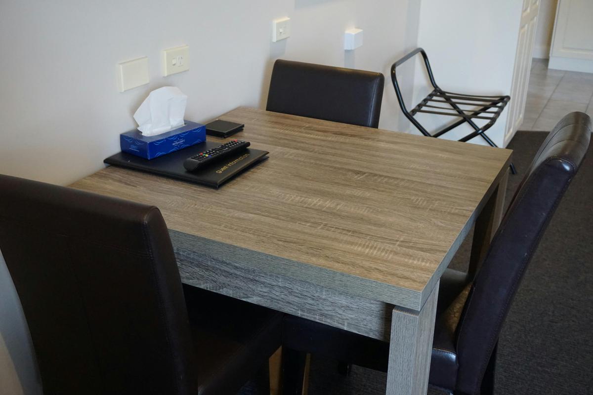 Family Room - Table