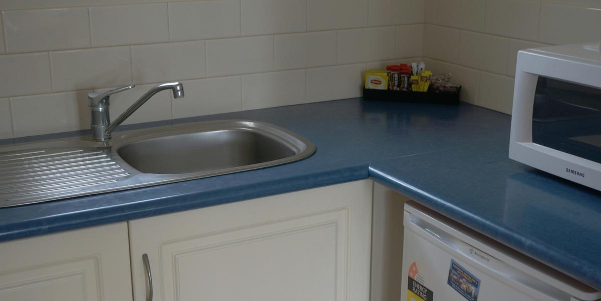 Twin Room - Kitchenette