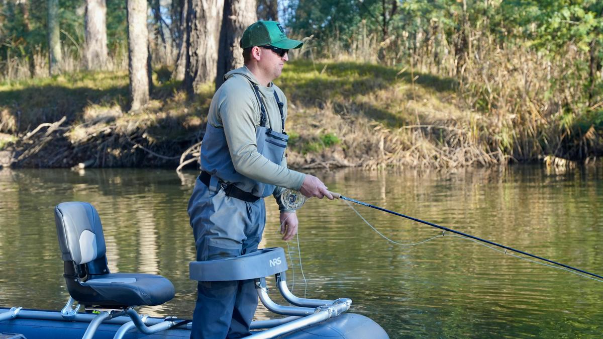 Driftboating provides exceptional access benefits for fly fishing to Murray Cod