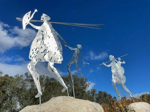 Arts Rutherglen Sculpture and Portal Trail