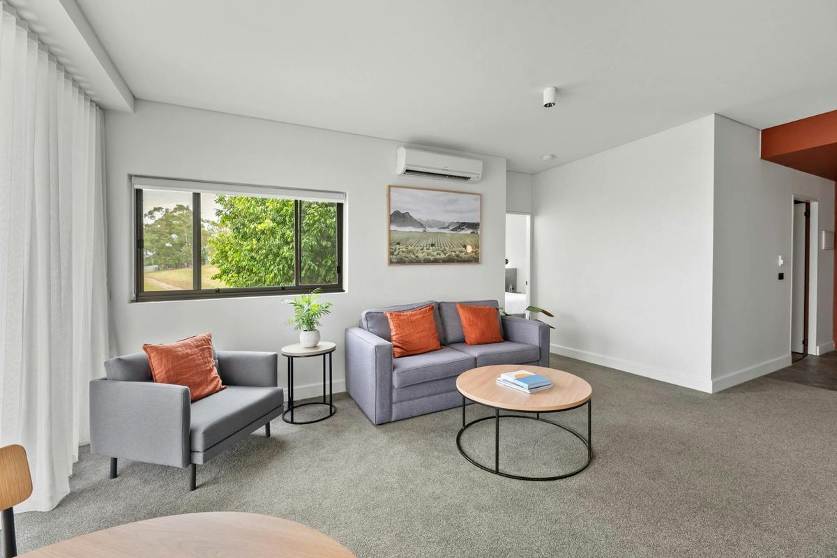 Premier Corner Suite Lounge