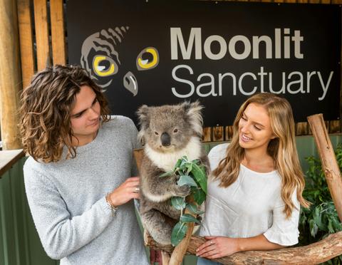 couple booked the close encounter at Moonlit Sanctuary