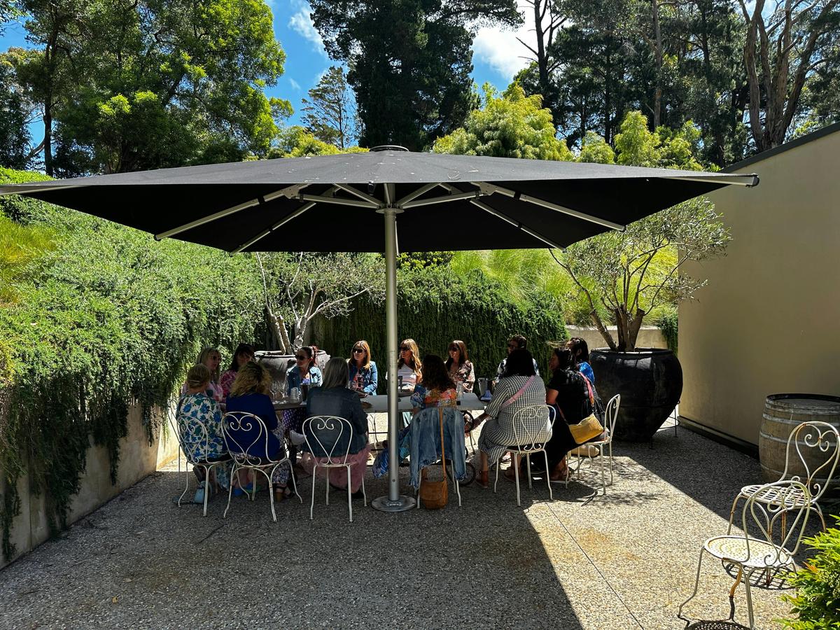 Mornington Peninsula Classic Wine Adventure - Manton Creek Wine tasting