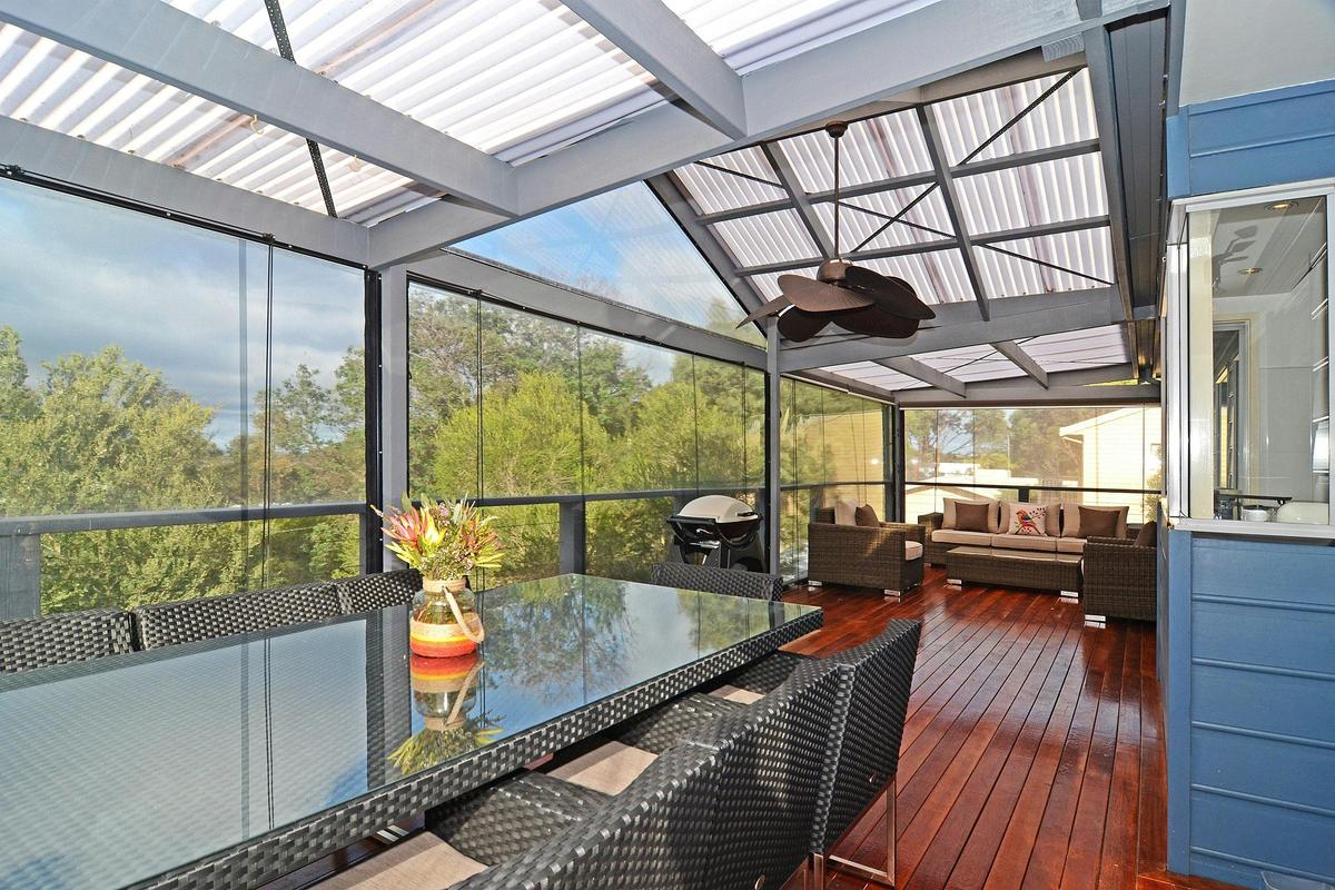 Upstairs Covered Deck