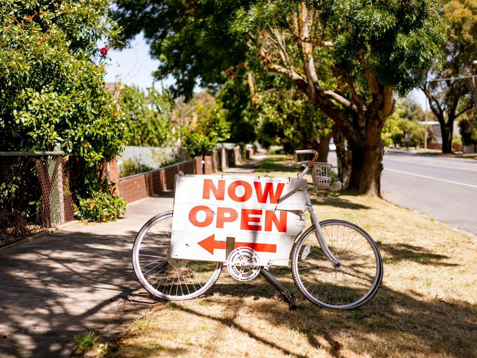 Beaufort, Beaufort Christmas Shop, pyrenees