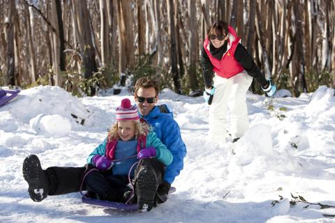 Autopia Tours, Lake Mountain Snow Tour Tobbogan Rides