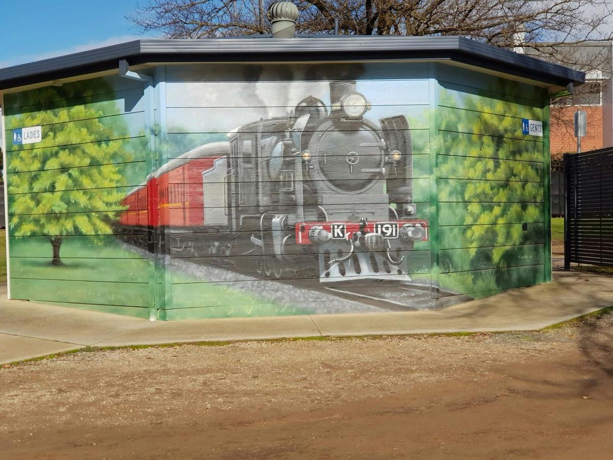Toilet Block Street Art
