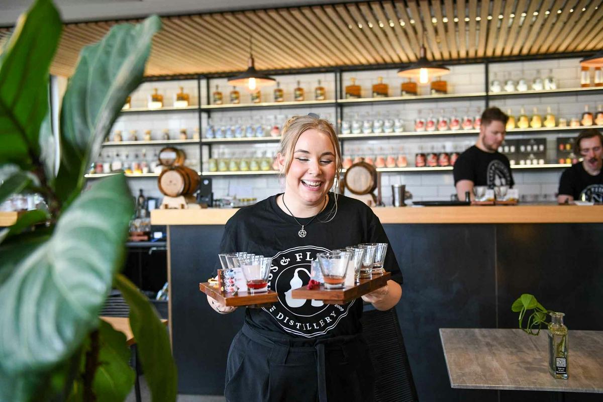 Bass & Flinders Distillery Bar