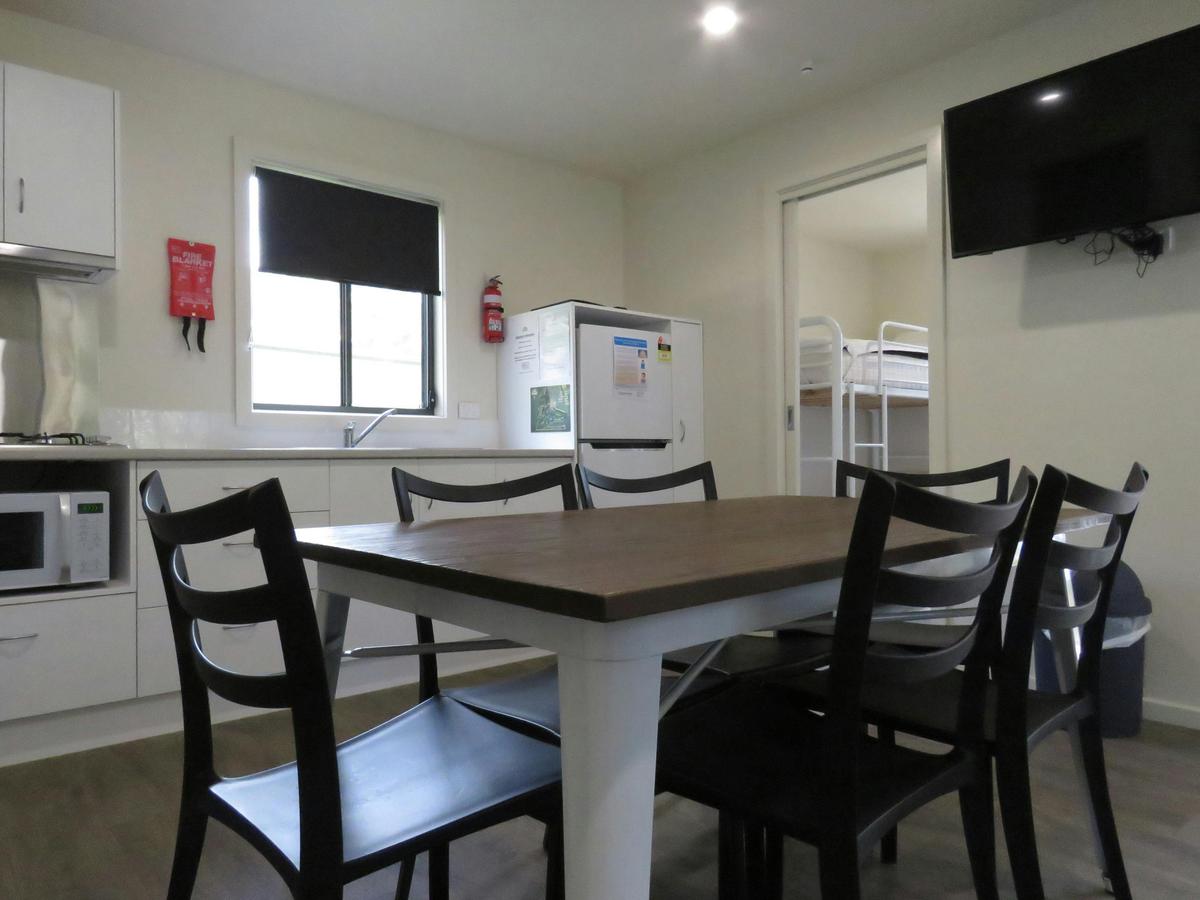 2 Bedroom Villa Kitchen/Dining