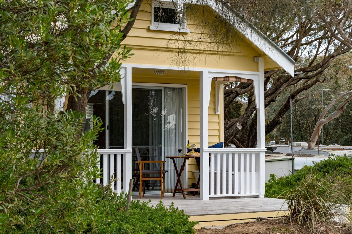 'Lady Harvey' Boathouse
