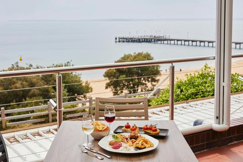 Beach HQ Restaurant & Bar