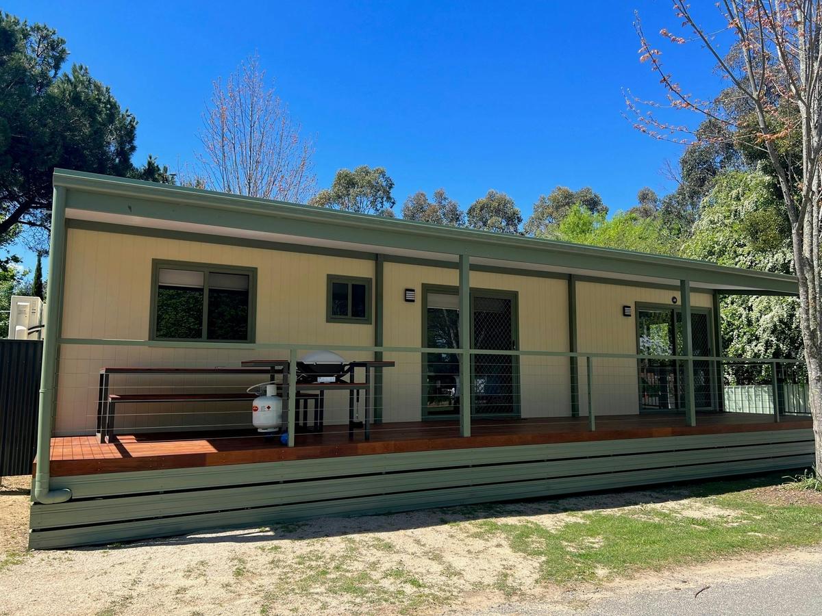 Lakeview Villa 6 - external