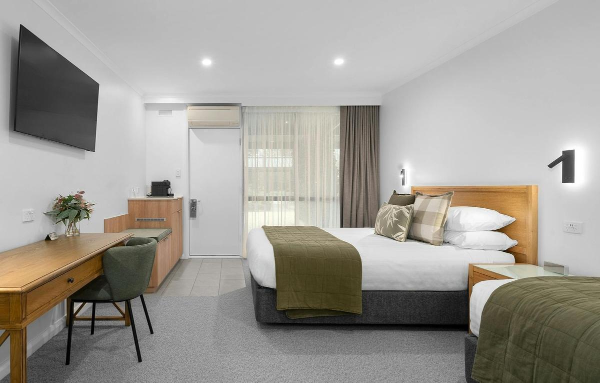 Premier Twin Room