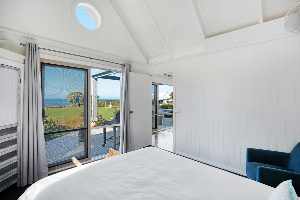 Cottage - Bedroom