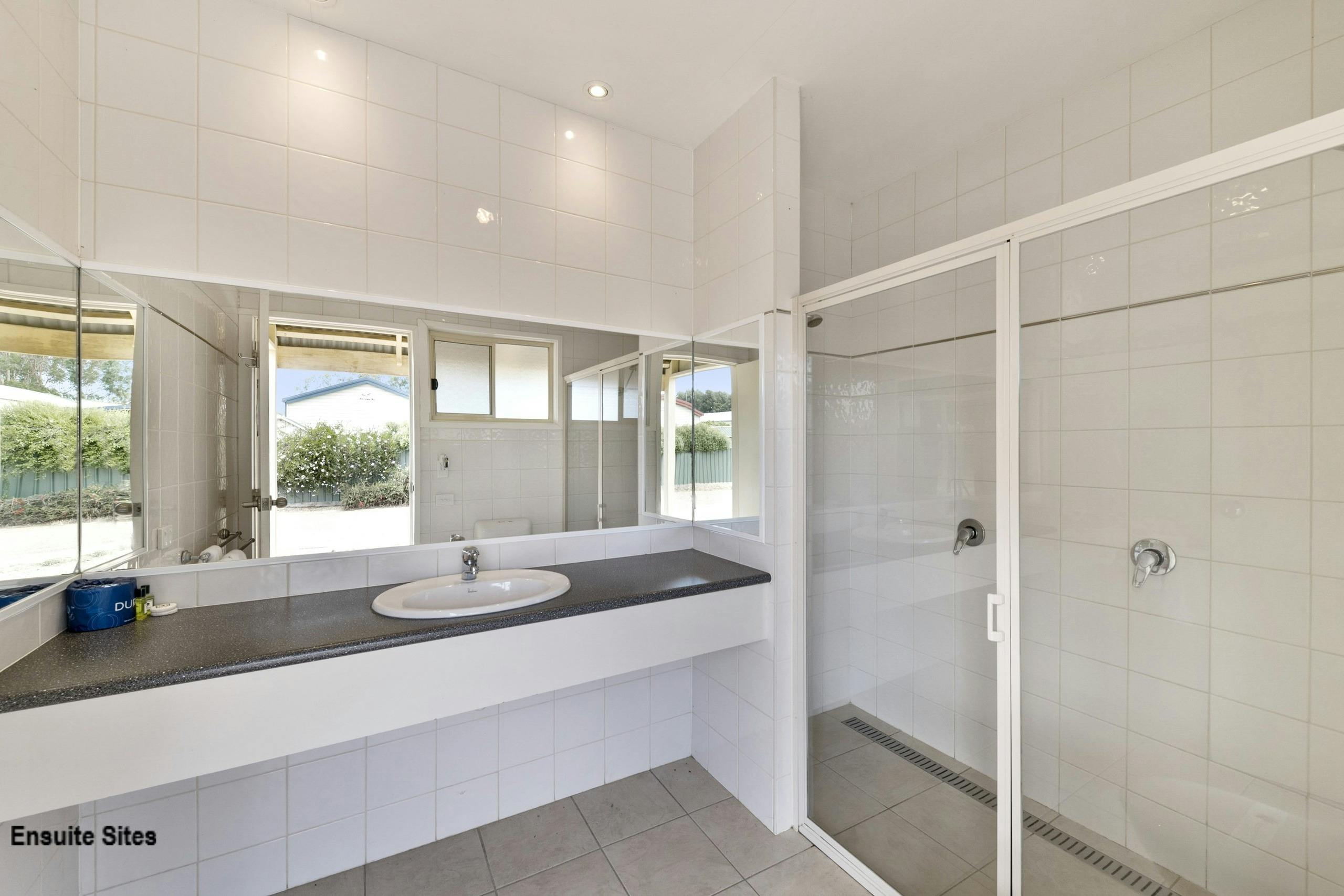 Benalla Tourist Park Ensuite Powered Site