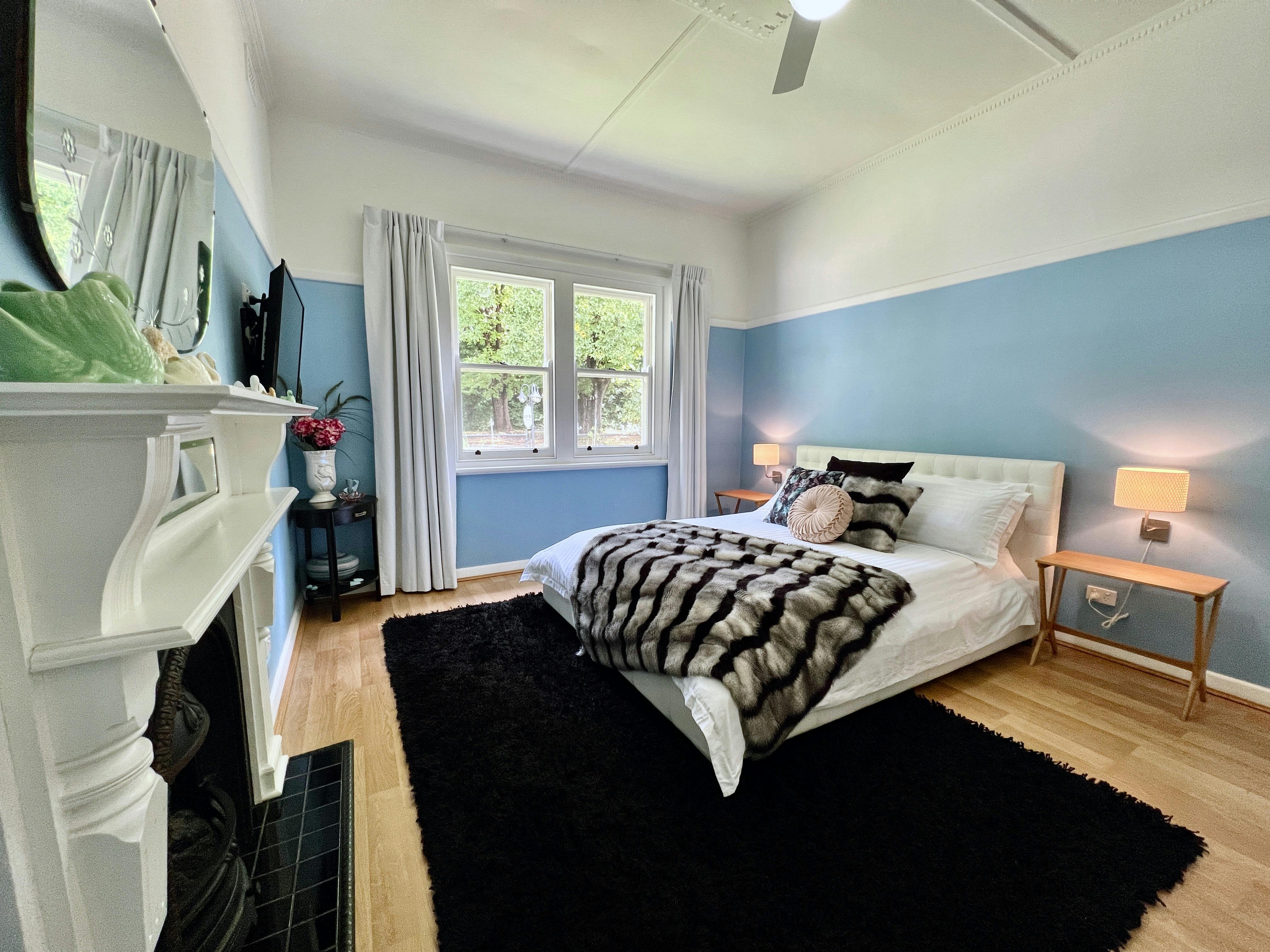 Main queen bedroom with ensuite