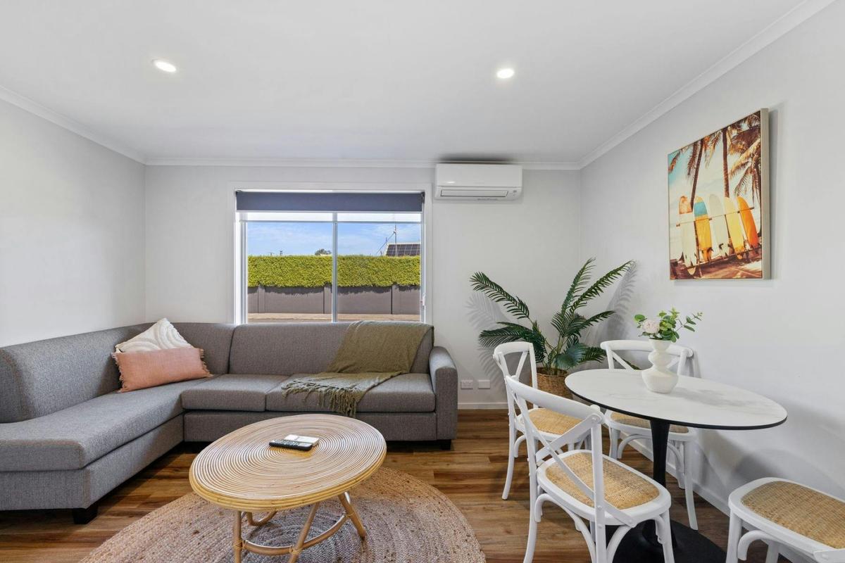 2 Bedroom Courtyard Unit