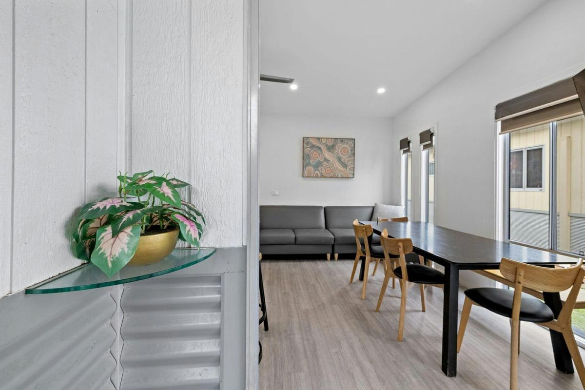 Living / lounge room