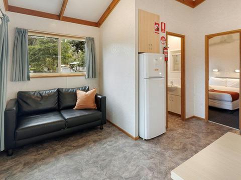 2 Bedroom Standard Cabin Lounge