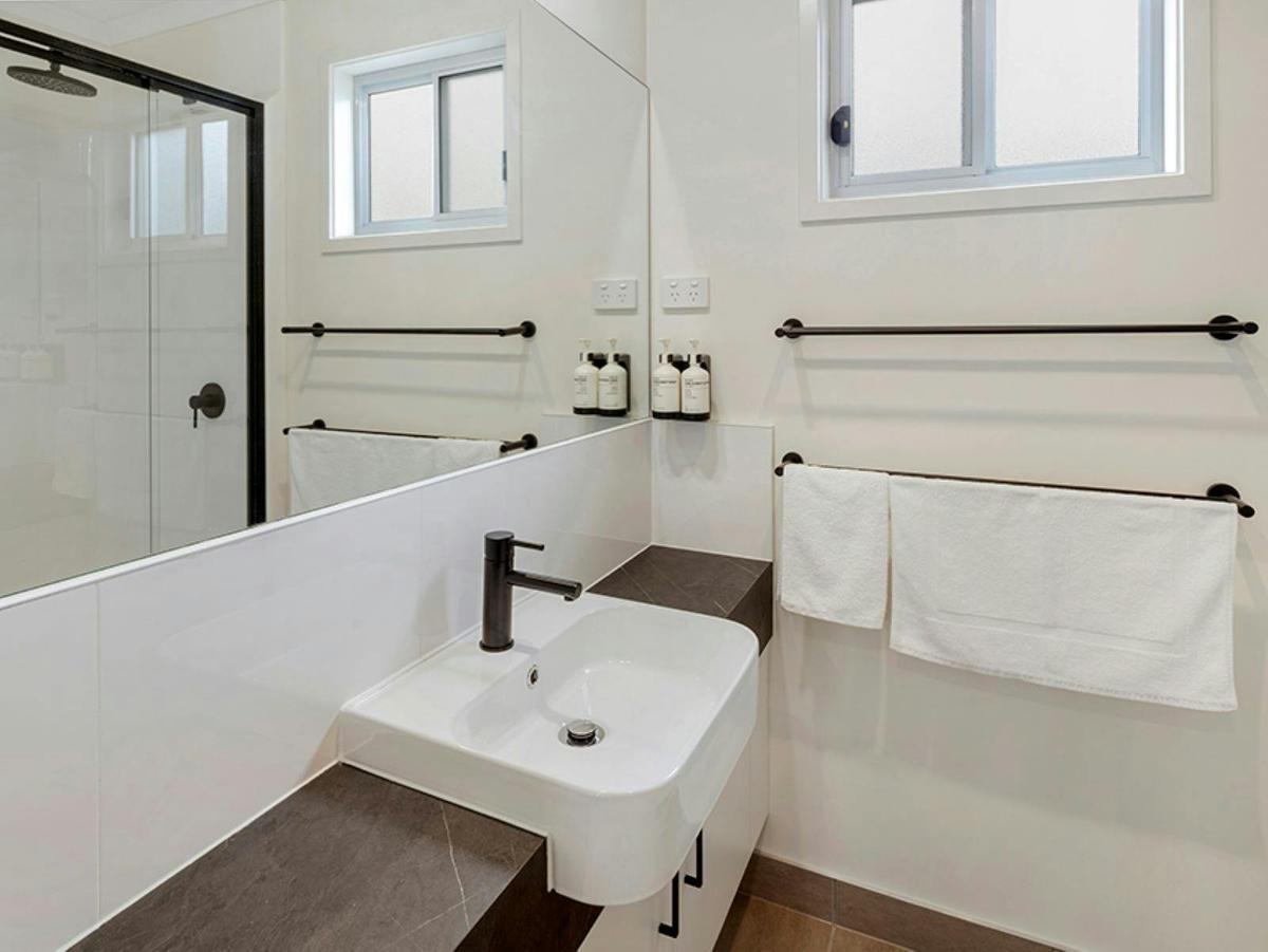 2 Bedroom Premium Villa Bathroom sink and mirror