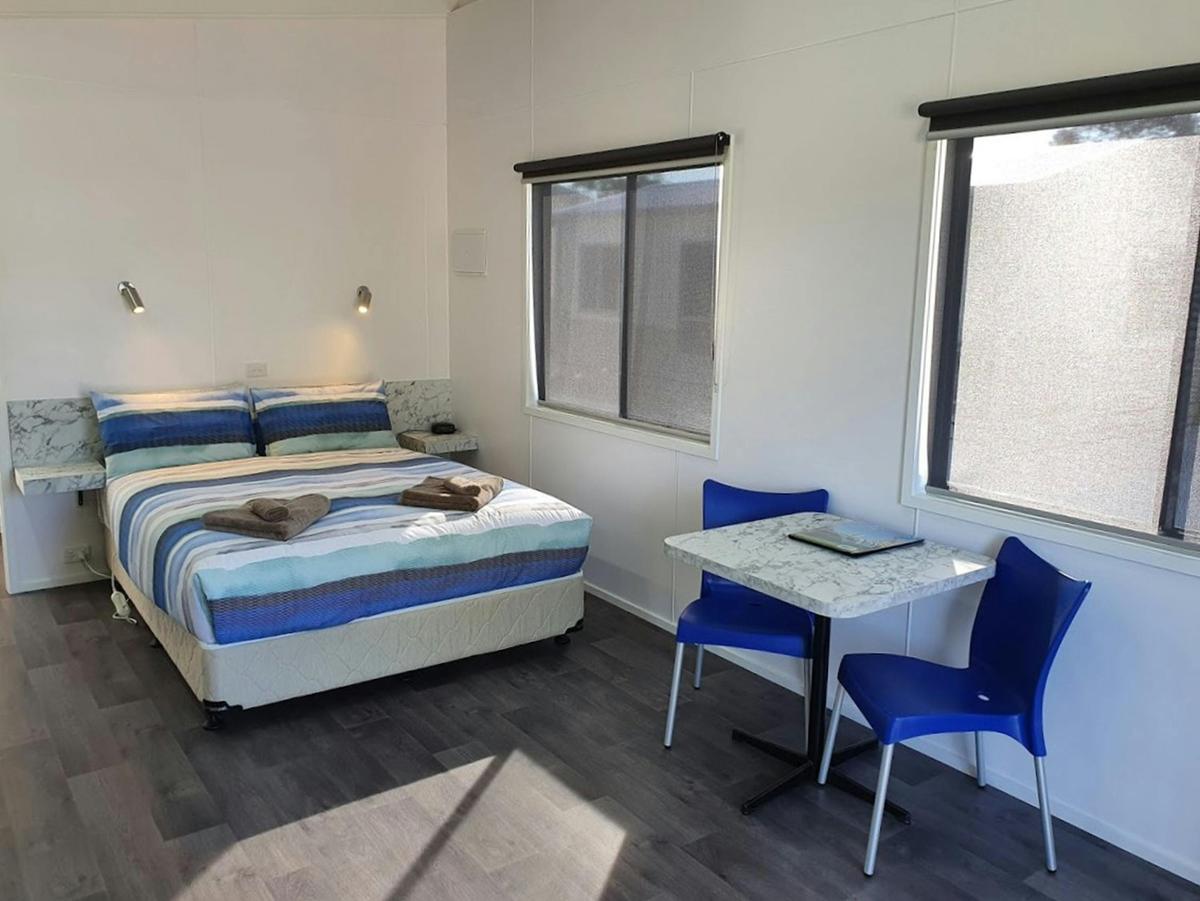 BIG4 Whiters Holiday Village Studio accommodation