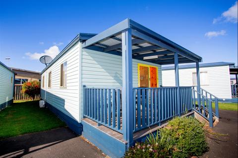 Heron 2 or 3 bedroom cabins