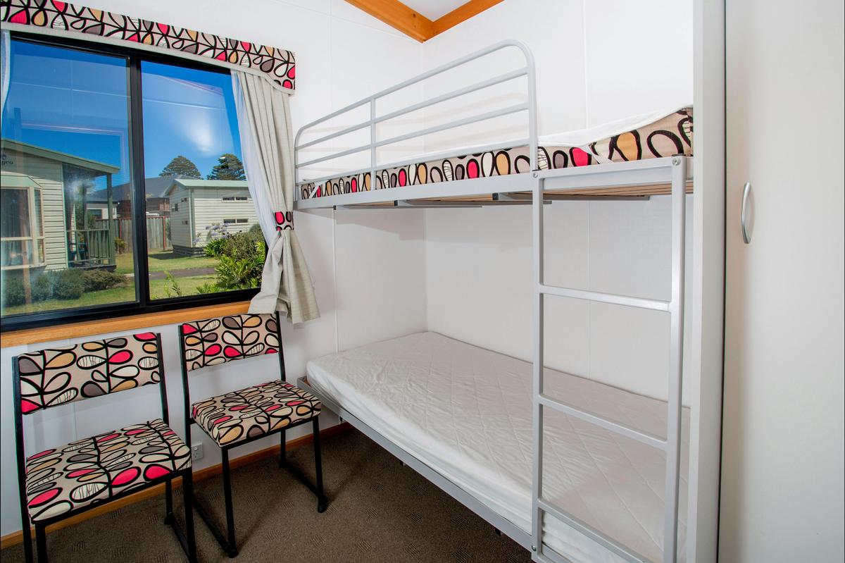 Gull One Bedroom Cabin Bunks