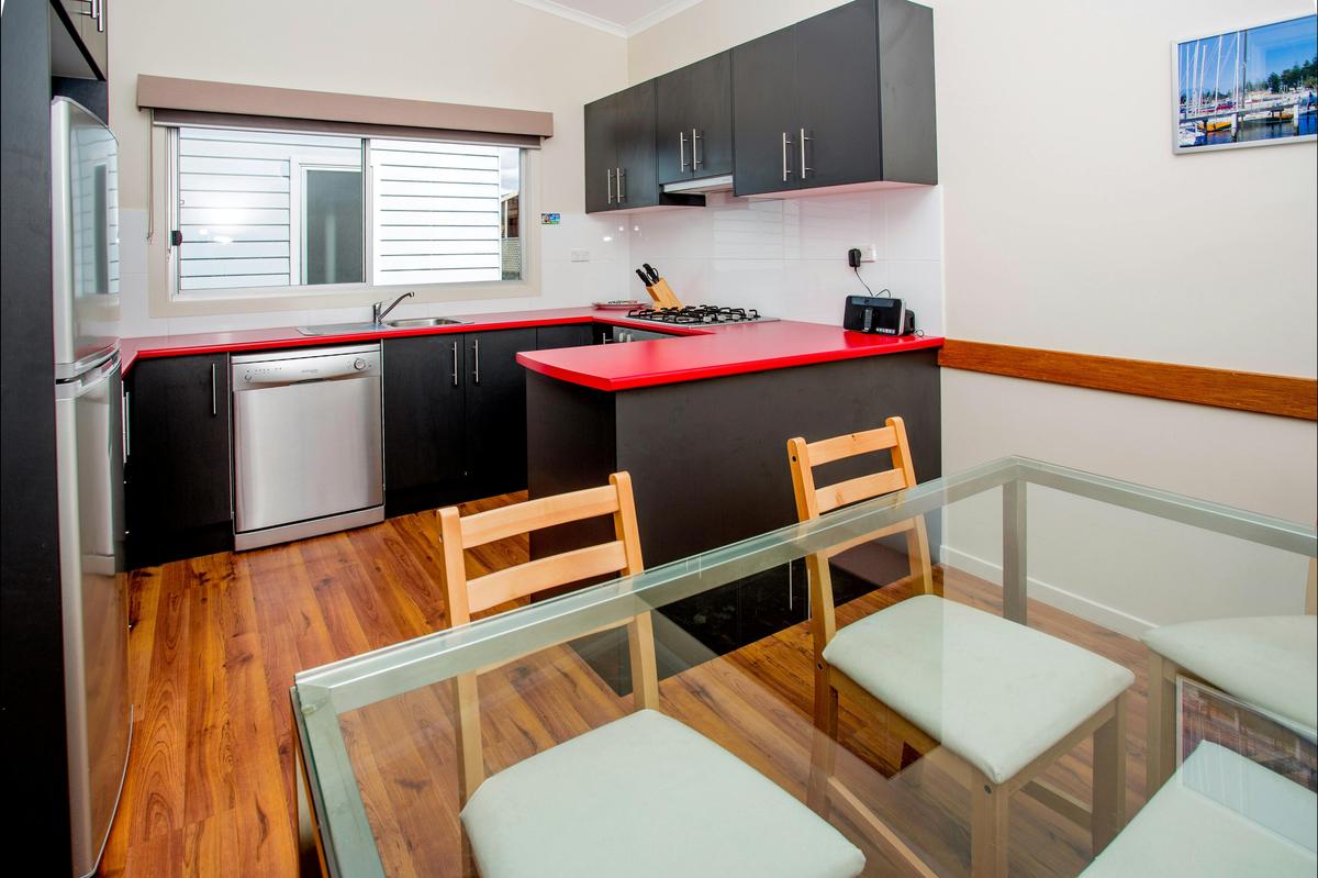 Albatross 2 bedroom cabin