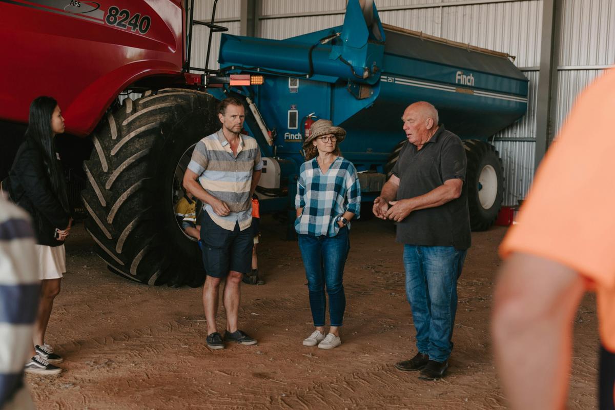 Learn more about broadacre cropping in the Mallee