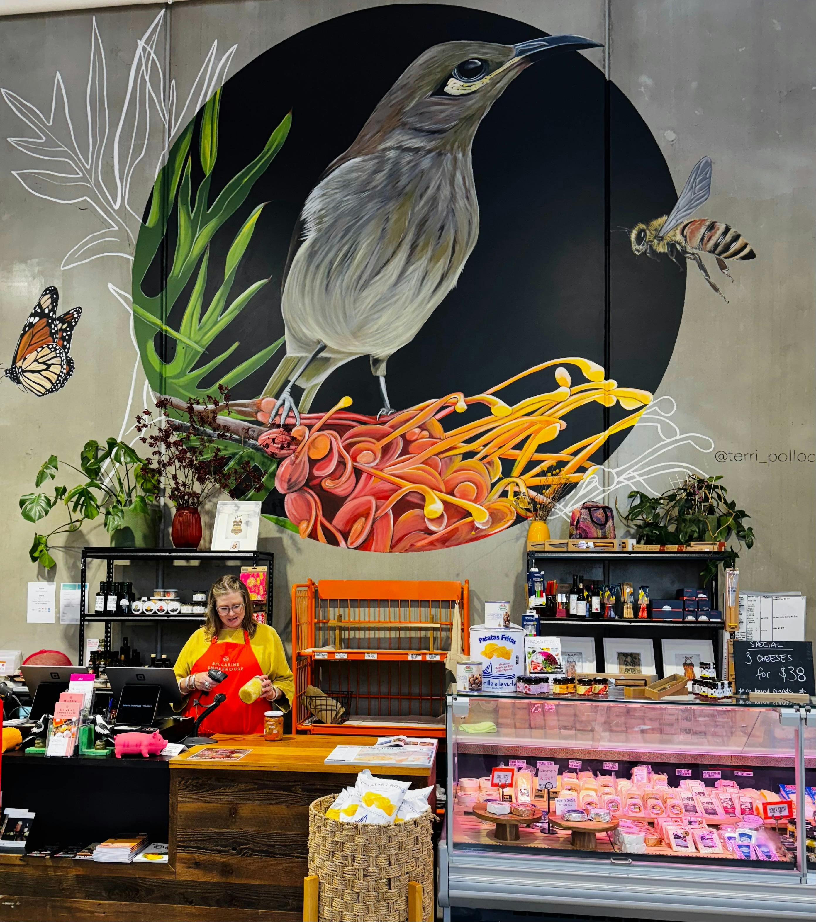 Colourful provedore surrounds