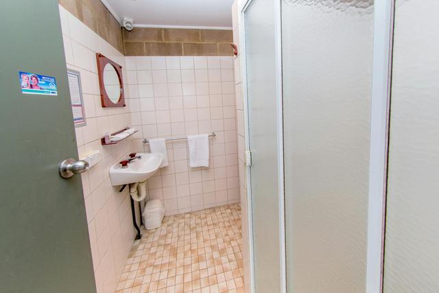 Powered Ensuite Sites