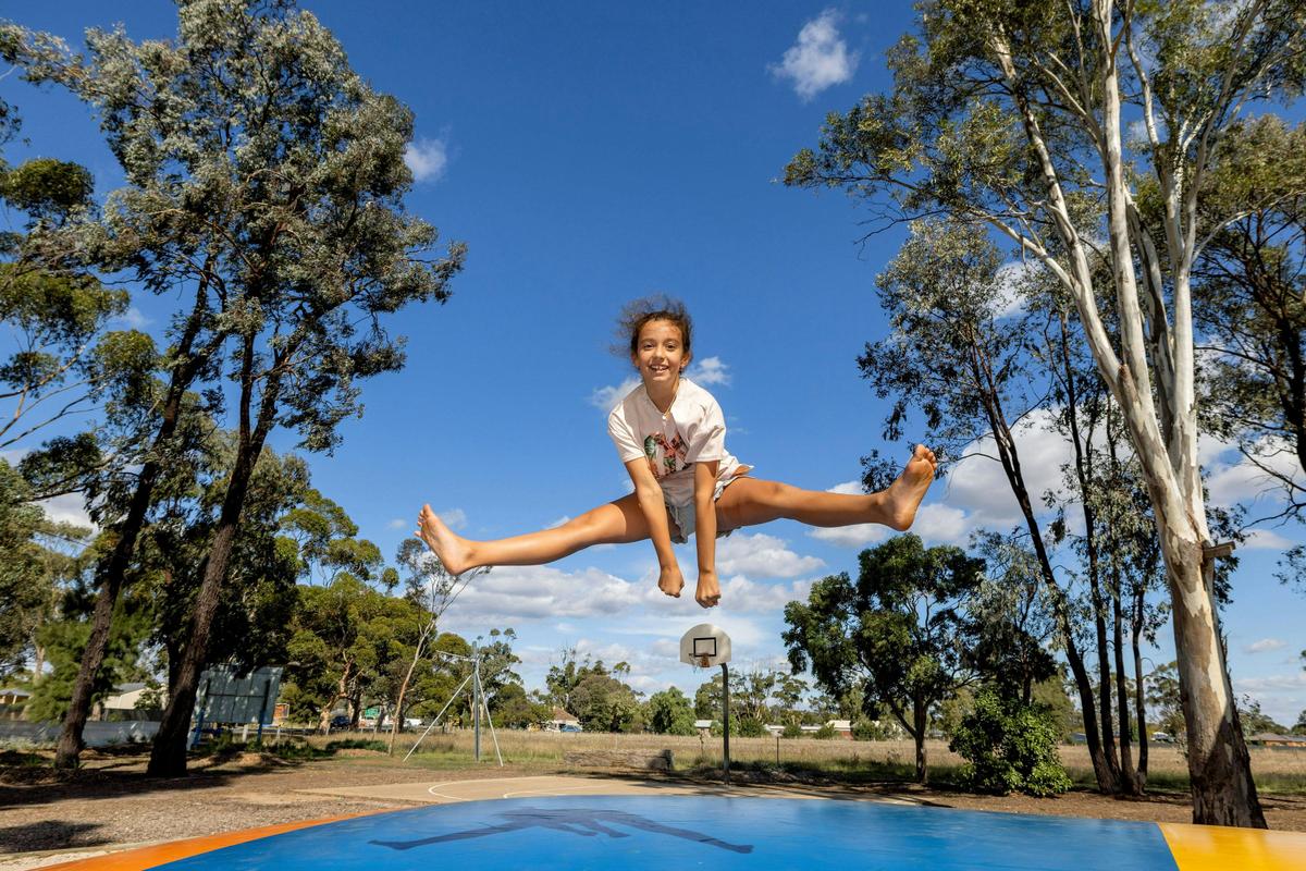 Jumping Pillow
