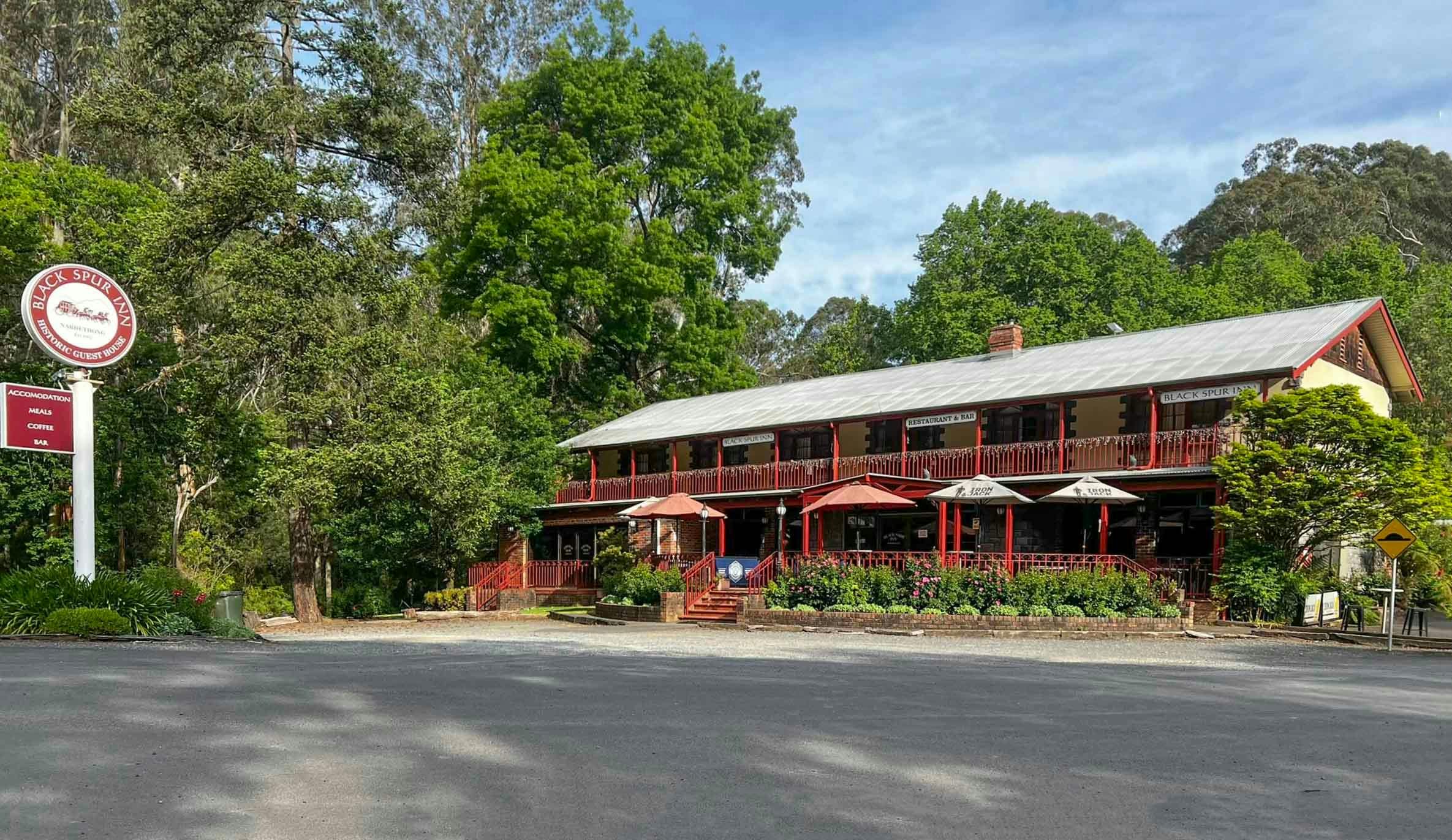 Black Spur Inn