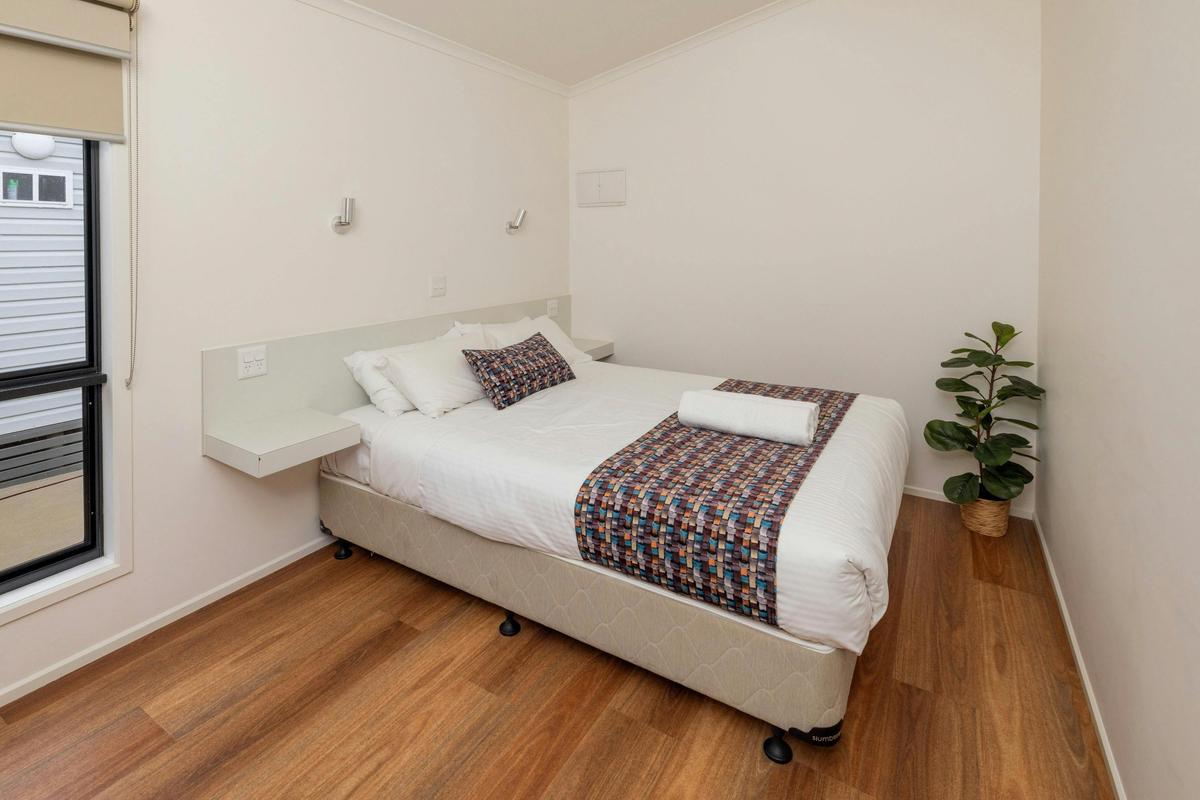 Accessible Deluxe Cabin Main Bedroom