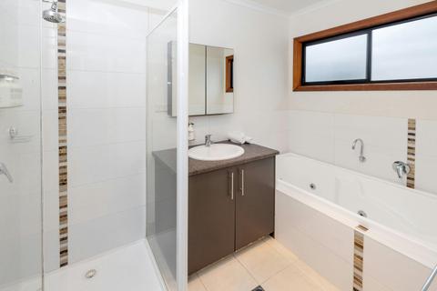 2 Bedroom Ocean View Beach House