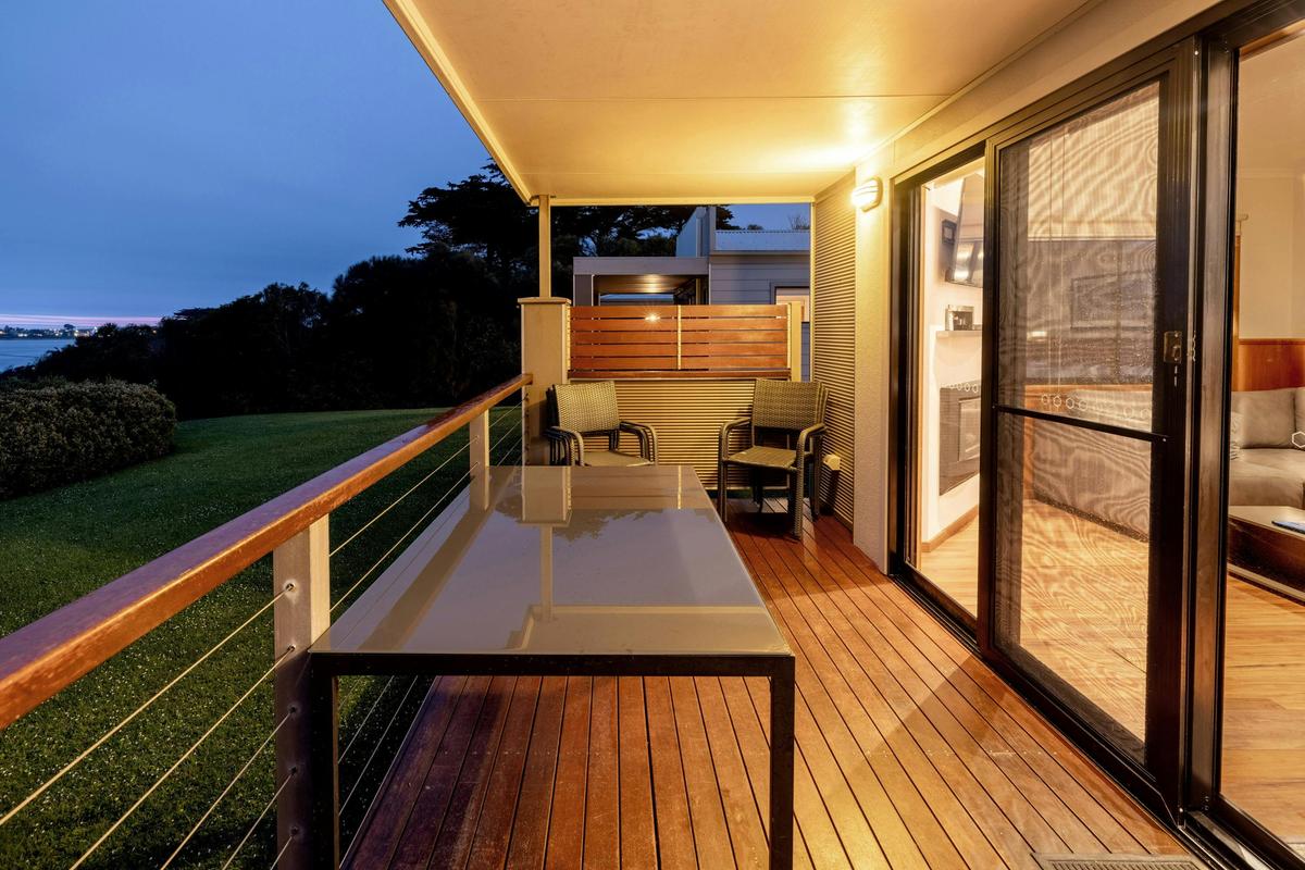 2 Bedroom Ocean View Beach House