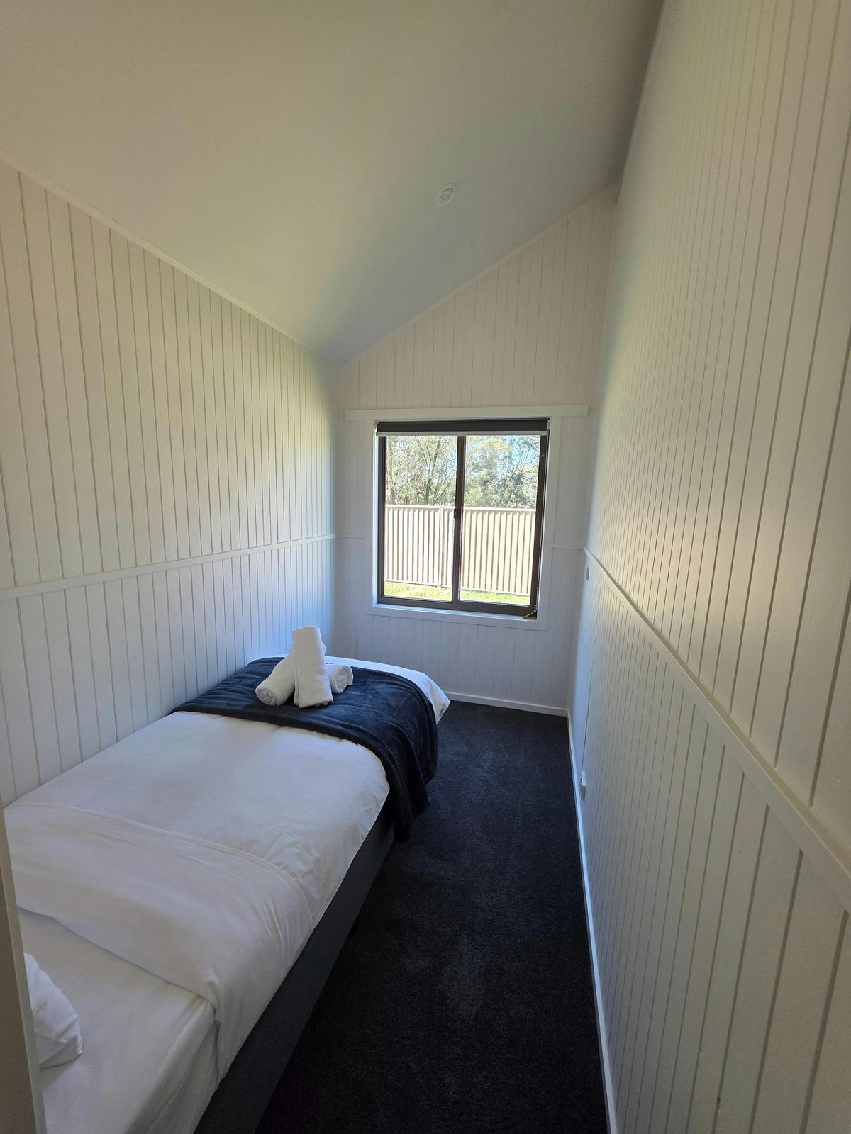 Three Bedroom Accessible Manna Cabin