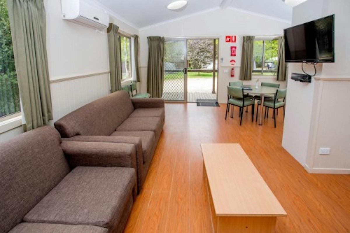 Banksia Two Bedroom Cabin Spacious Open Plan Living Dining