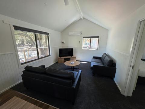 Three Bedroom Accessible Manna Cabin