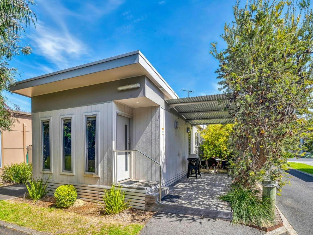 Studio Villa exterior